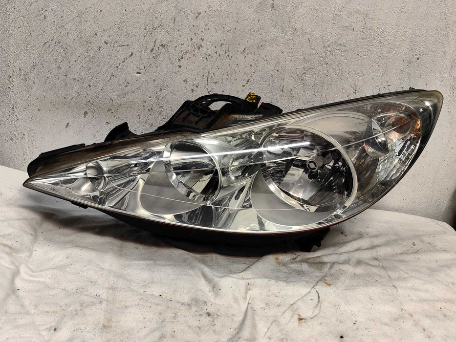 Оригинален фар Пежо 207  Peugeot 207