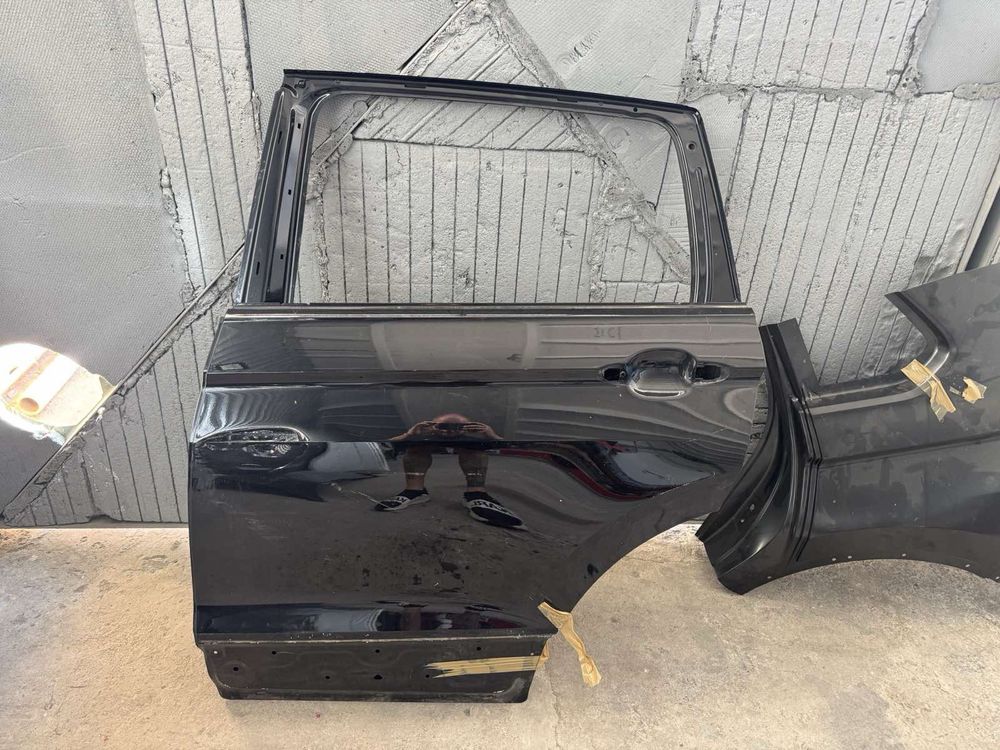 Лява задна врата на Volkswagen Tiguan