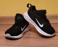 Детски маратонки Nike Revolution 6
