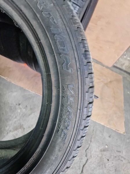 4 Pirelli R18 235/55/ -
нови летни гуми DOT1719