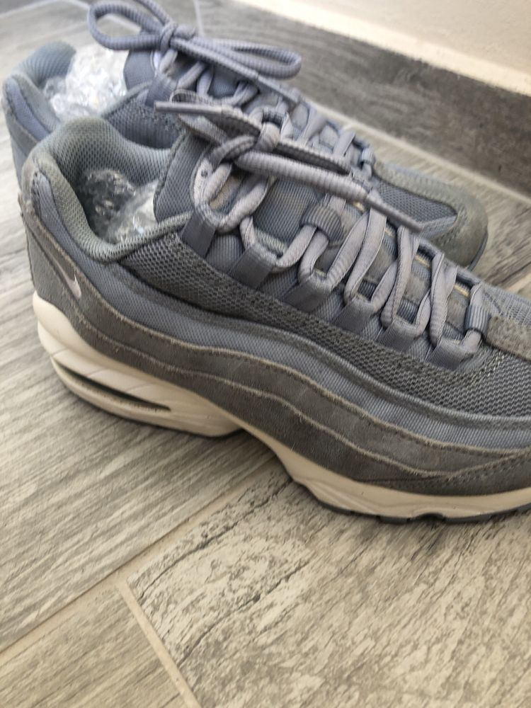 Маратонки Nike air
