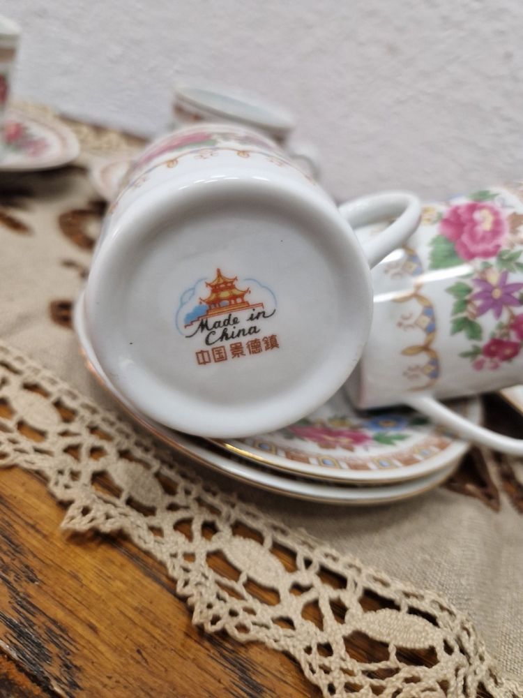 Порцеланови чаши за кафе