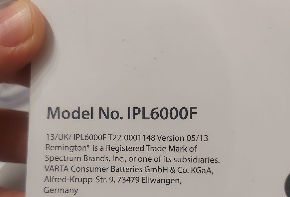 Vând Epilator cu lumina intens pulsata IPL6000F pentru Fata si Corp