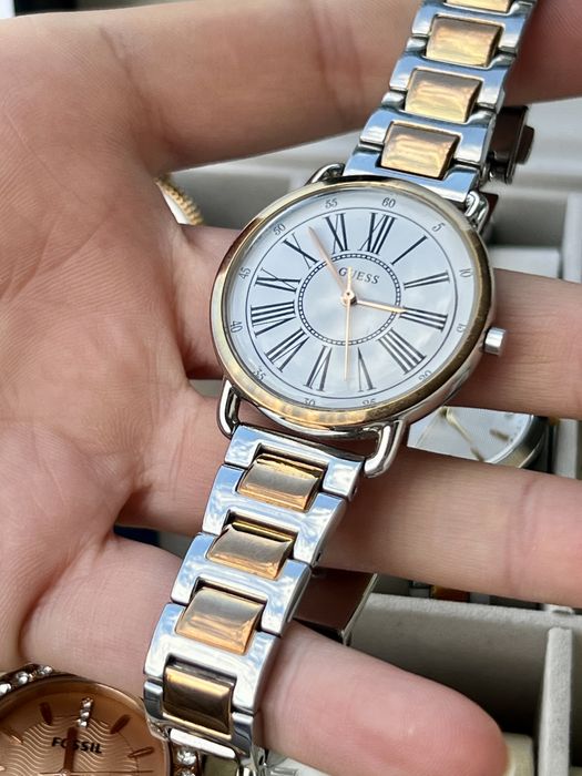 Ceas Guess GUW1148L4