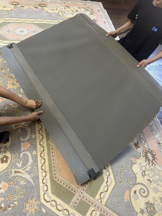 Продам Полка Шторка Багажника Аudi A4 оригинал.