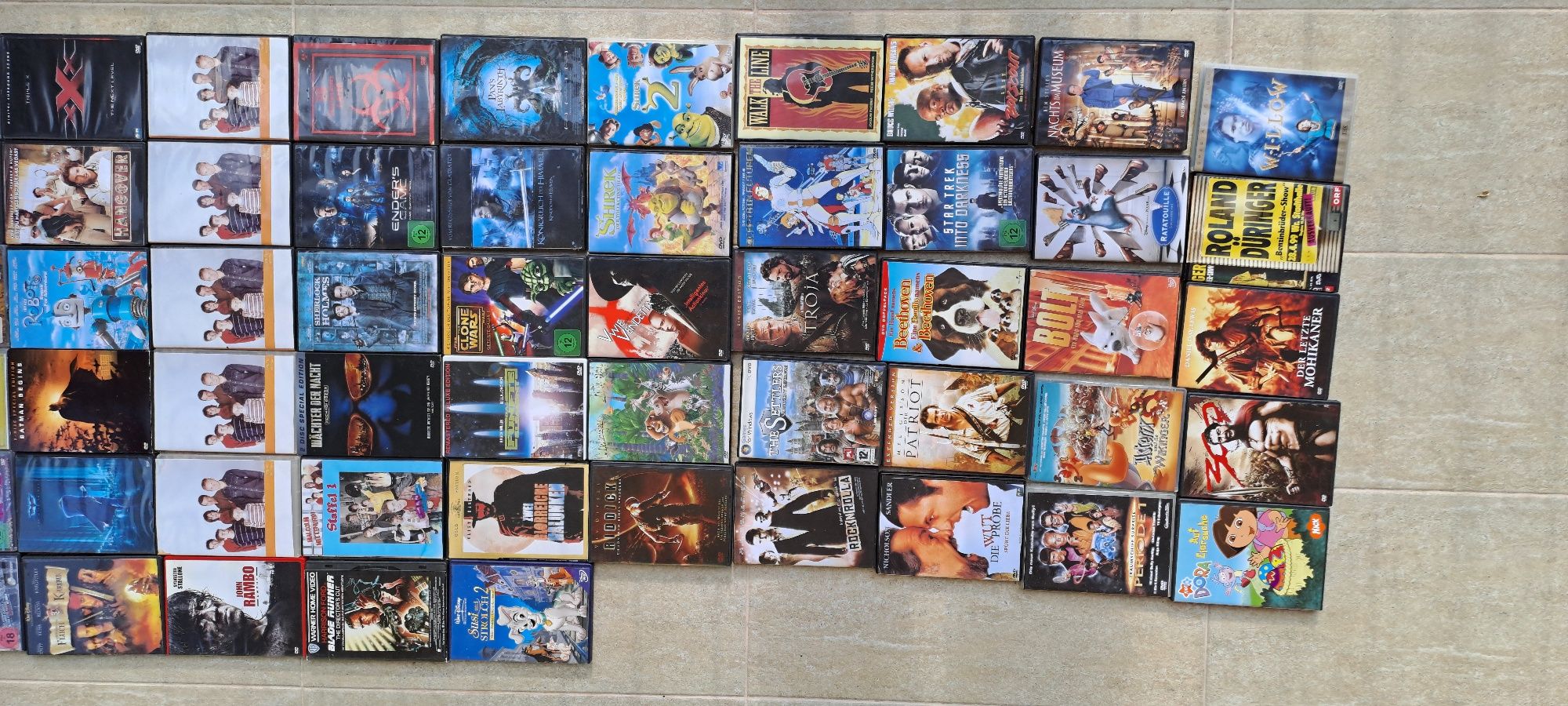 Colectie DVD filme și desene animate