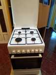 Aragaz mixt Electrolux, 4 Arzătoare gaz, Cuptor electric, Grill, Alb