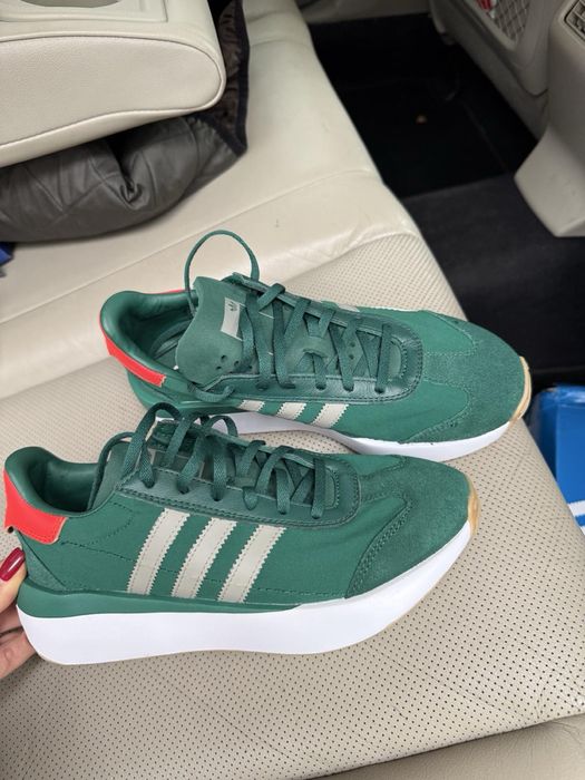 Маратонки Adidas