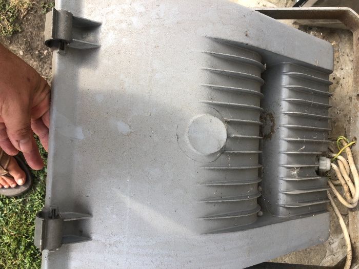 proiectoare LANZINI OLIMPIA 4 bec mercur 400w