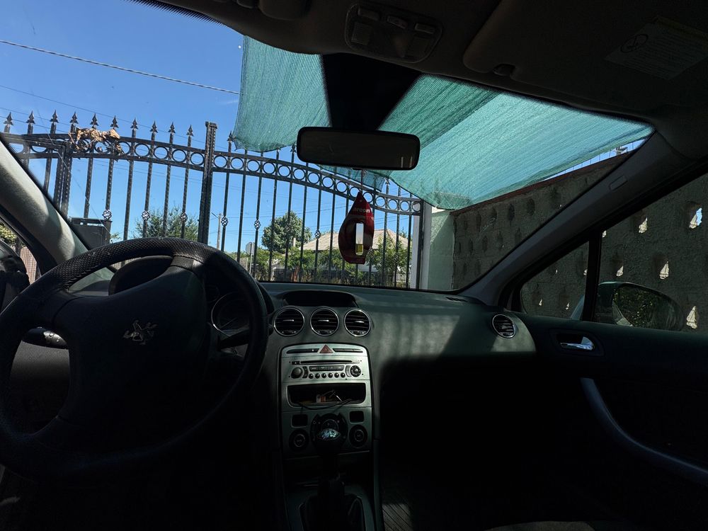 Peugeot 308 1.6 hdi gri