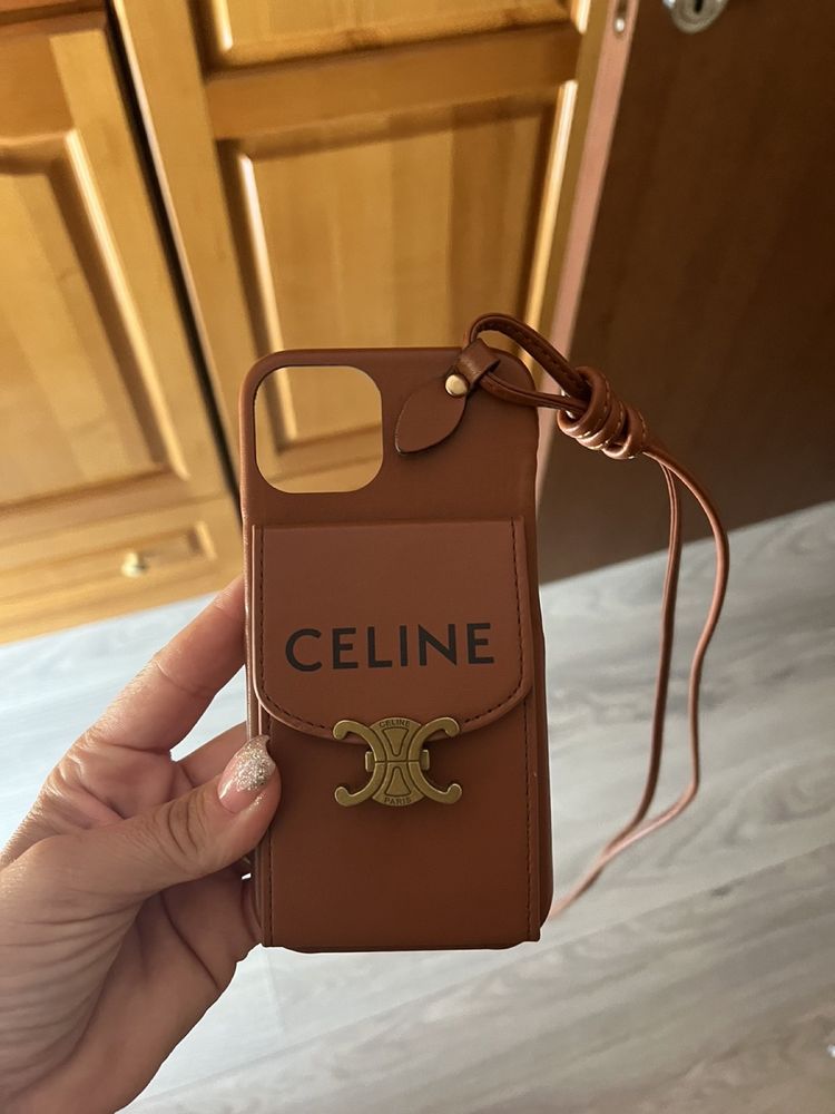 Кейс за айфон 13 celine