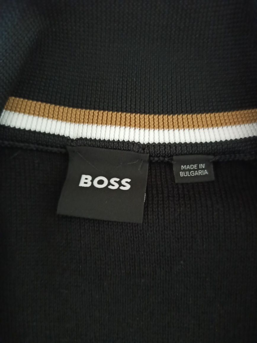 Оригинална Мъжка плетена жилетка Hugo Boss (Размер Хл и Л)