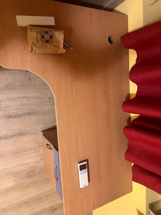 Продава се офис БЮРО