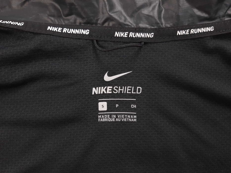 Nike Running Shield - Оригинално мъжко яке / ветровка размер S