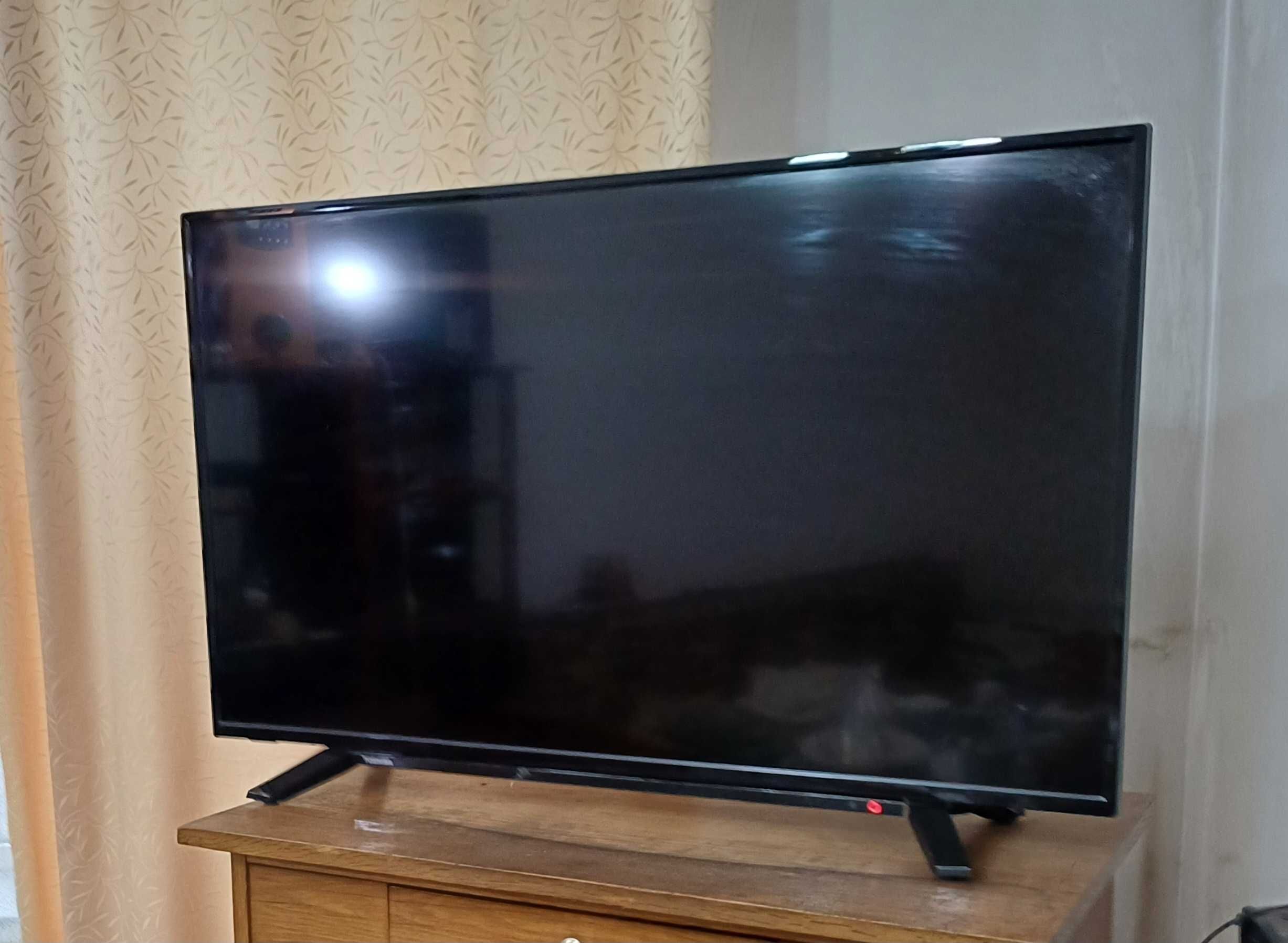 TV LCD Toshiba 43U2963DGL