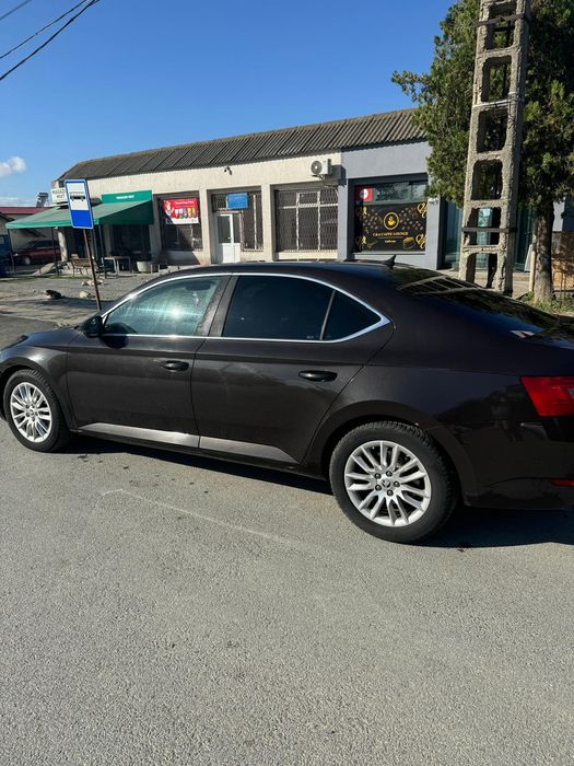 Skoda Superb 2016