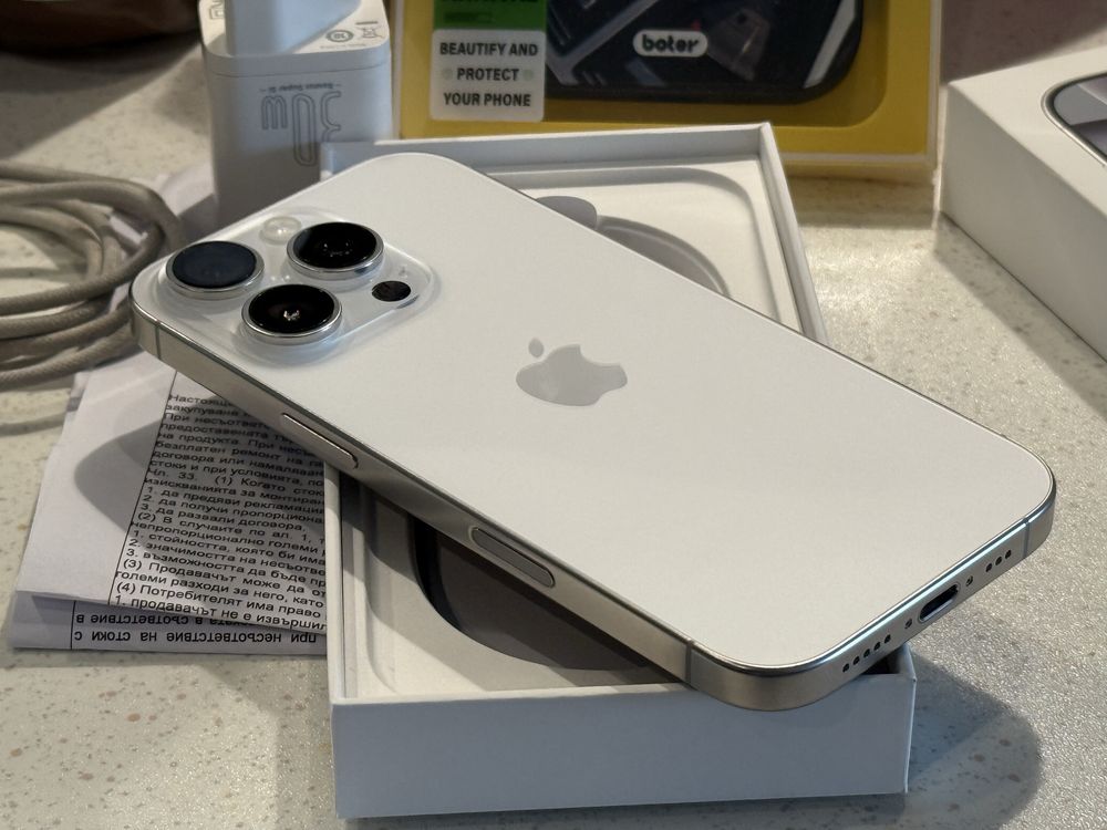 iPhone 16 Pro 128GB White Titanium – Като НОВ с 30 Месеца Гаранция.