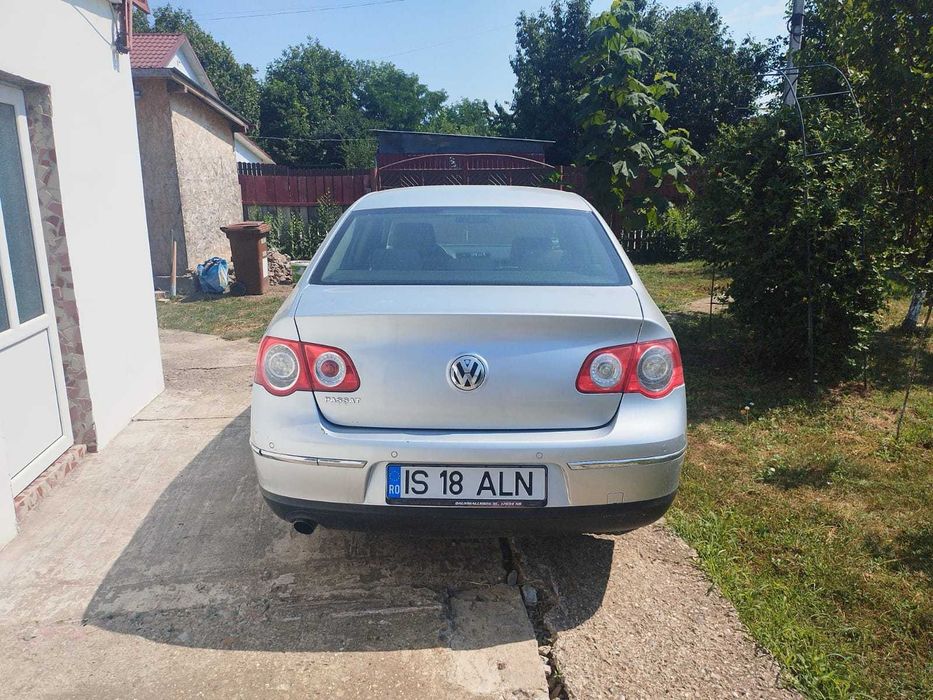 Vând VW Passat B6