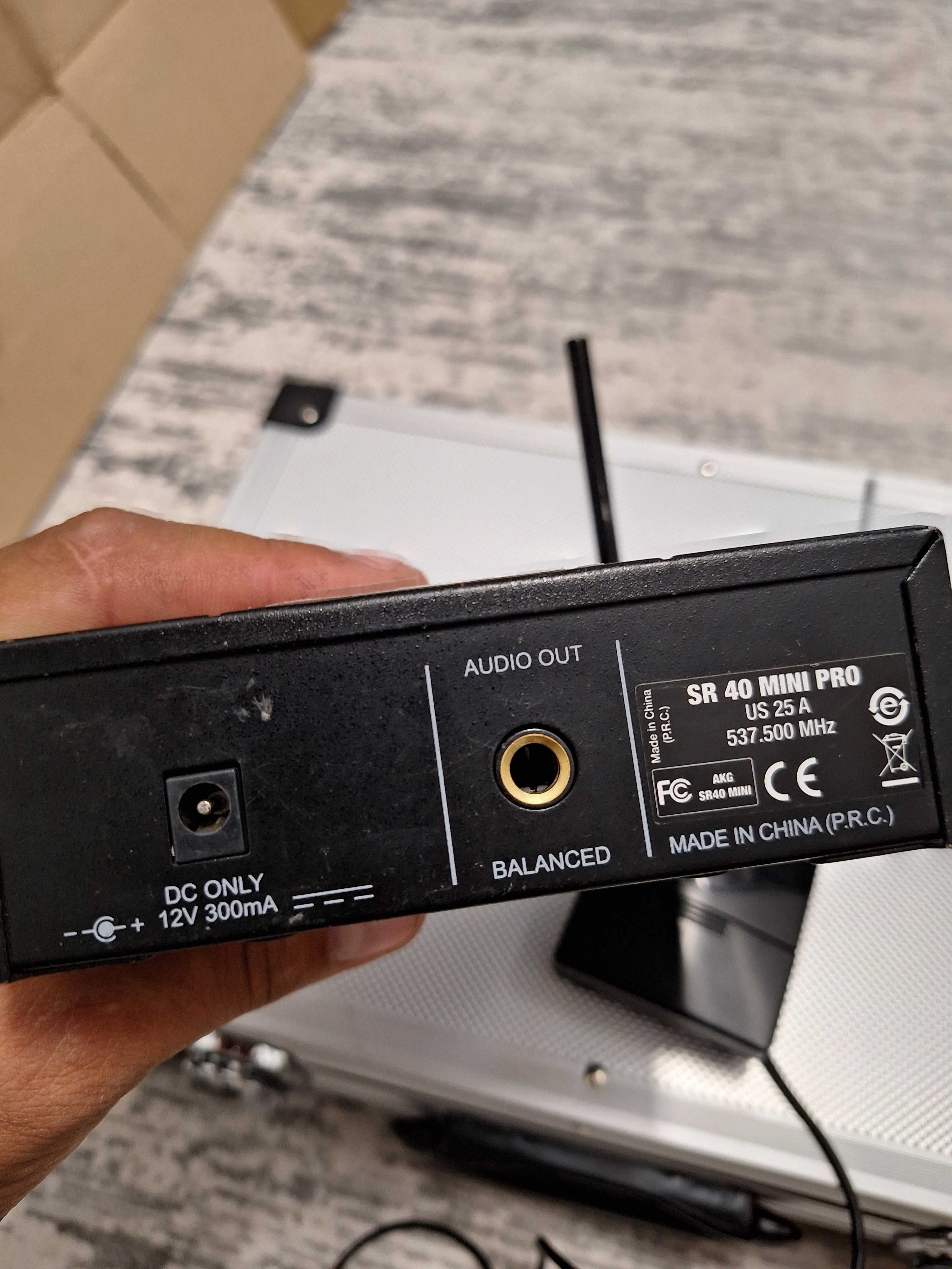 Продавам AKG PT40 MINI PRO !!!