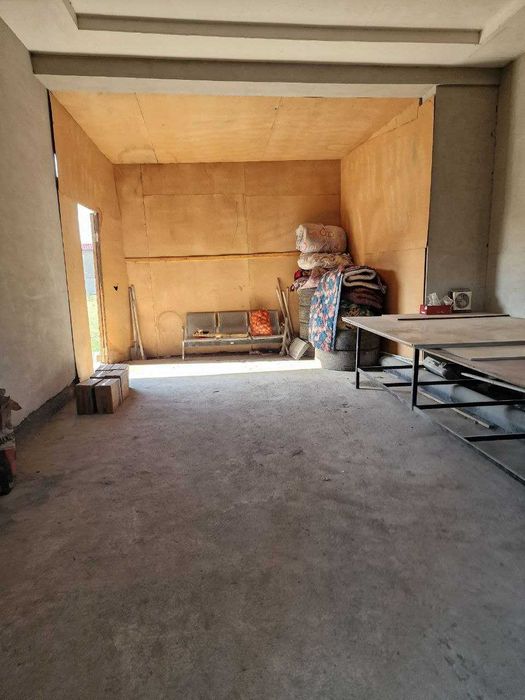 Срочно сдается дом,4 комнаты,8 соток.Сергели авторынок.