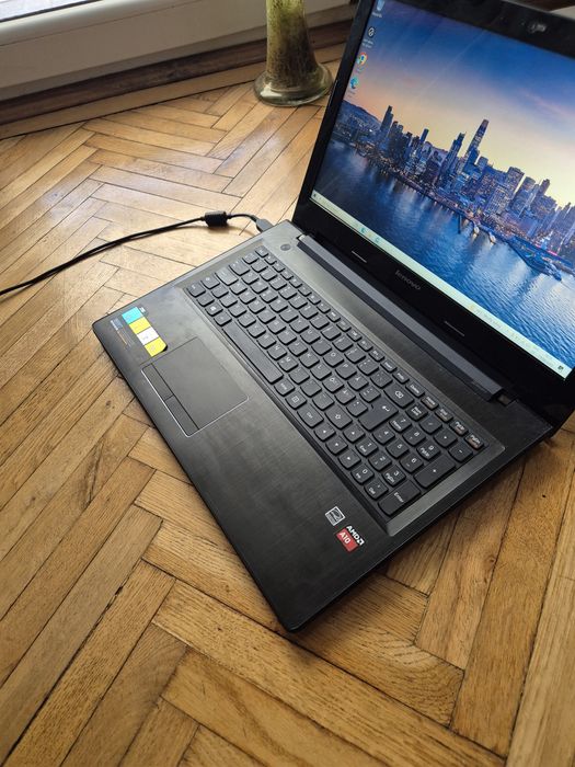 Laptop Lenovo Z50 ssd