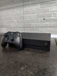 Xbox One X - 4K, 1TB + RDR 2