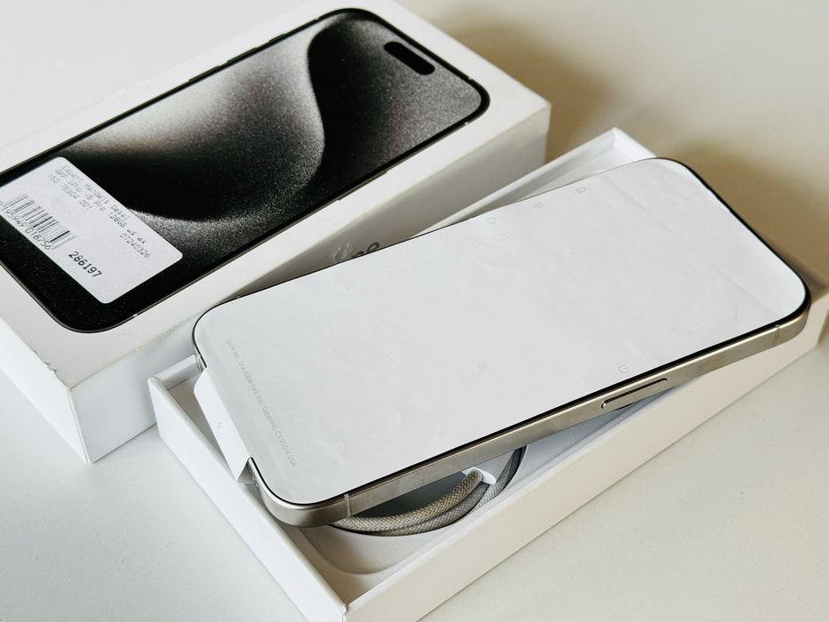 Iphone 15 Pro 128GB White Titanium 100% Батерия! Гаранция 6 месеца
