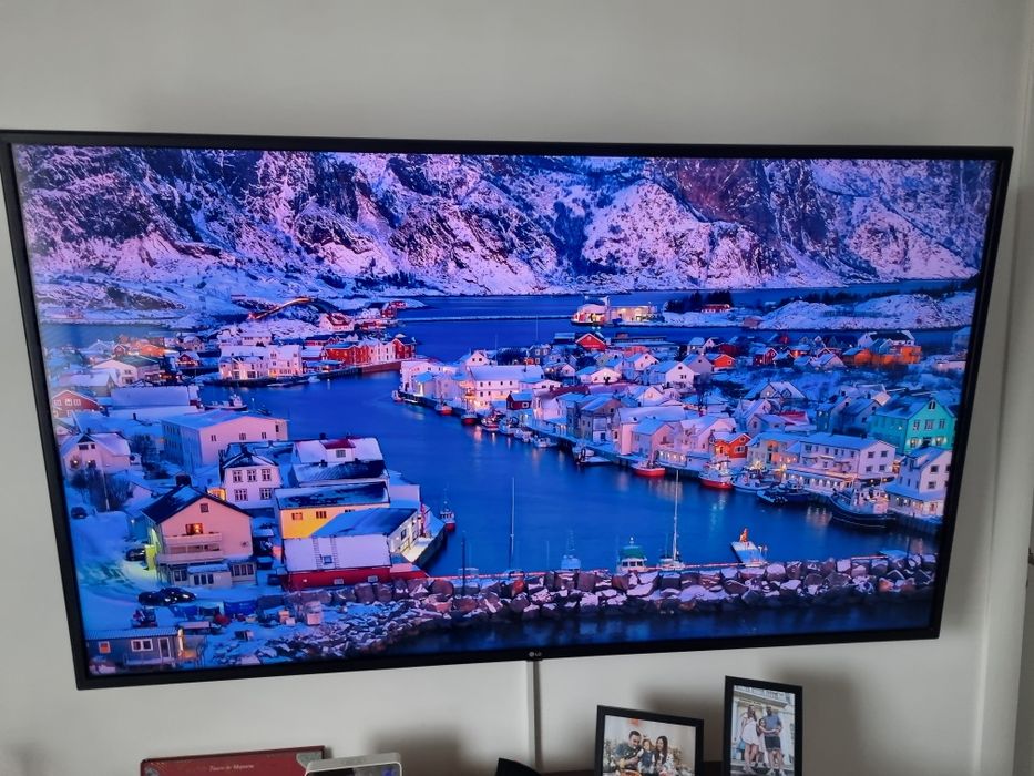 Телевизор LG 60UM7100PLB