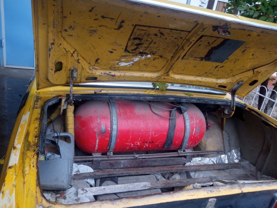 Москвич азлк холати яхши нархи келишилади