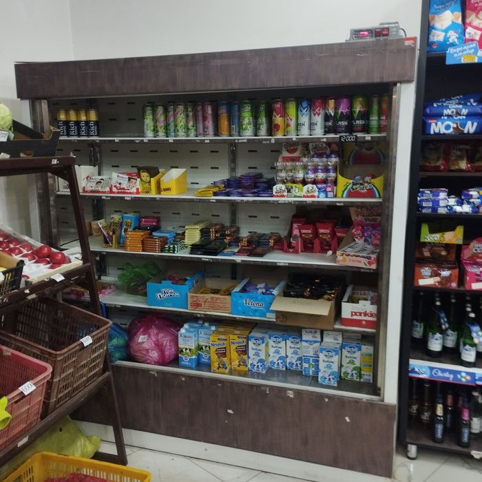 Magazin xaladilnik sotiladi