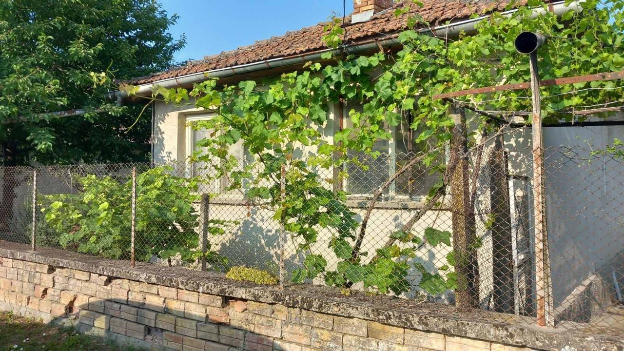 Продава се Къща в Елена - 73 кв.м за 419 €/кв.м - Снимка #1