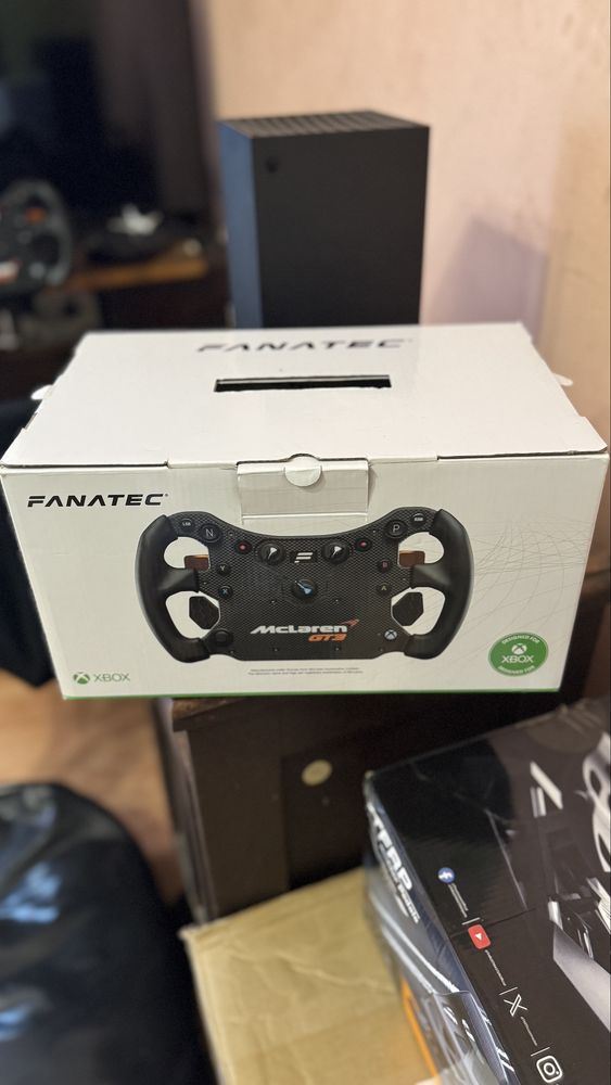 Волан Fanatec McLaren GT3 v2