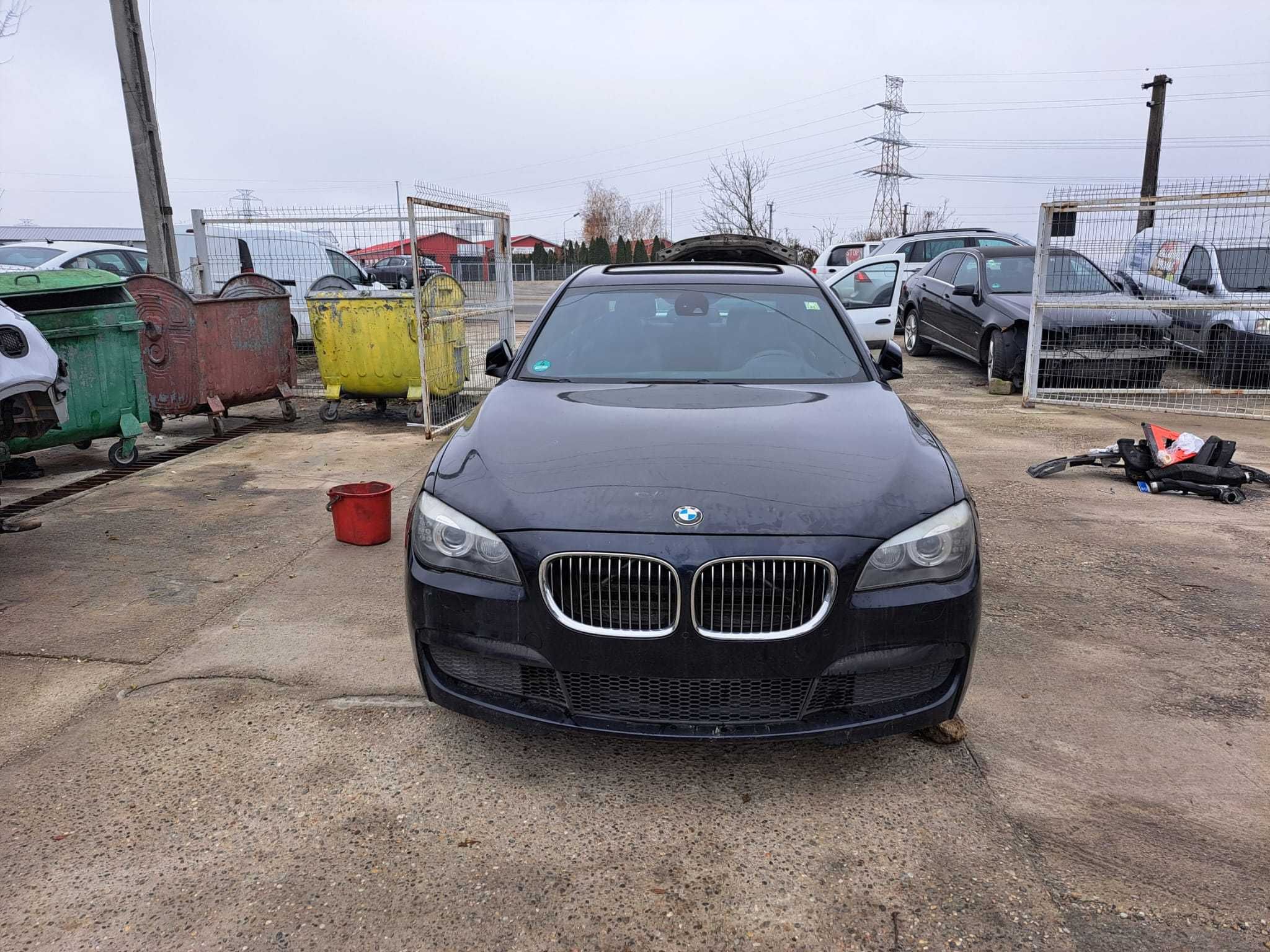 Dezmembrez Bmw F01 740XD M-PACK 306 Cai 2011 176.000 KM