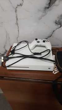 Продам приставку Xbox one s