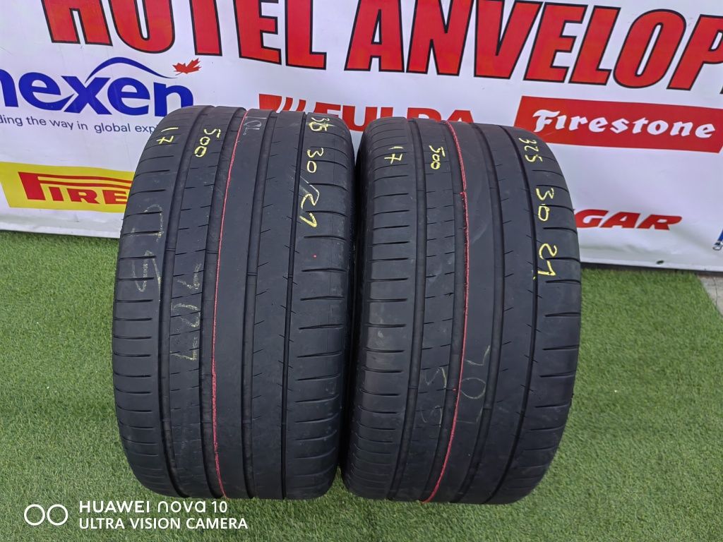 325 30 21 Michelin