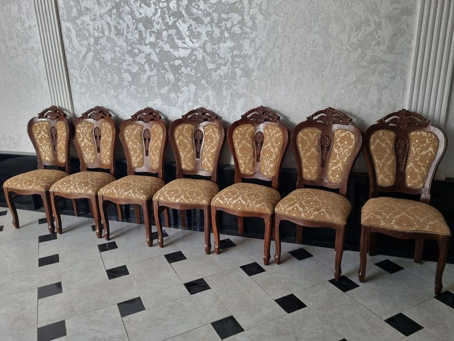 Гастивые стулья для дома