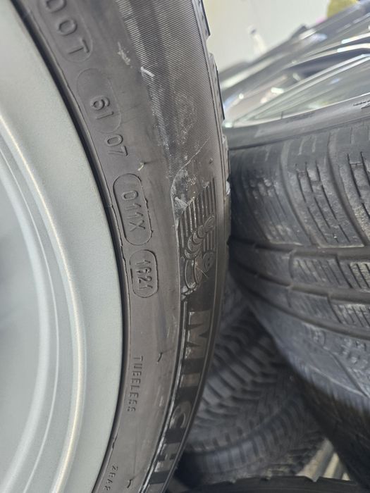 4 Броя Спорт Пакет Michelin 265/45/20 6,5mm 295/40/20 5,6mm