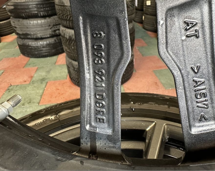 Оригинал BMW X3 X4 G01 G02 19 Zoll M698 Бмв 19