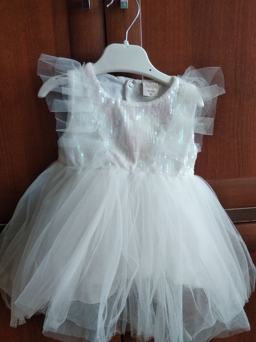 Продам новое платице