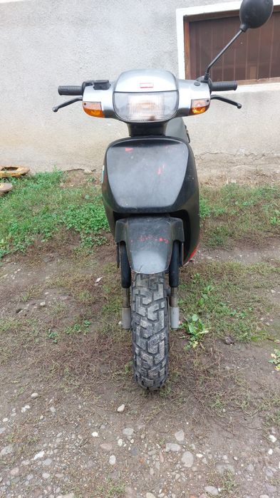 Scuter marca Derbi
