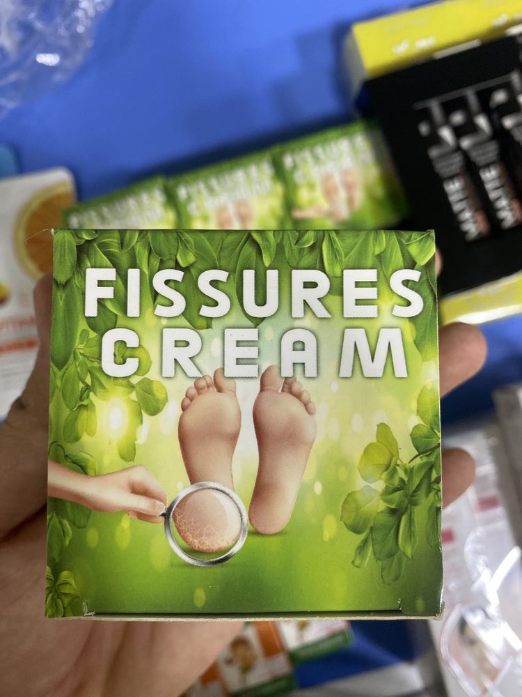 Oyoq uchun cream Fissures cream