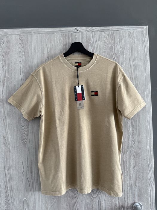 Tommy Jeans tricou cu logo mic bej marimea XS nou original