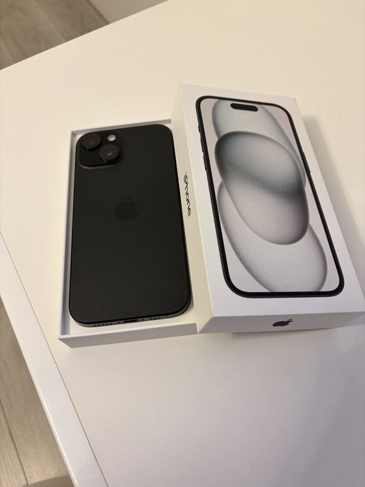 Vand Iphone 15 black 128 gb