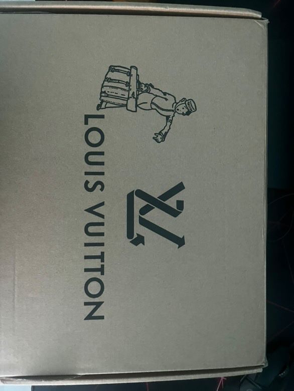 Louis Vuitton trainers blue and white  45-size