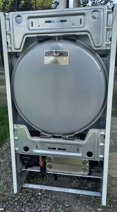 Centrală termică pe gaz Ariston Clas Evo 24kw