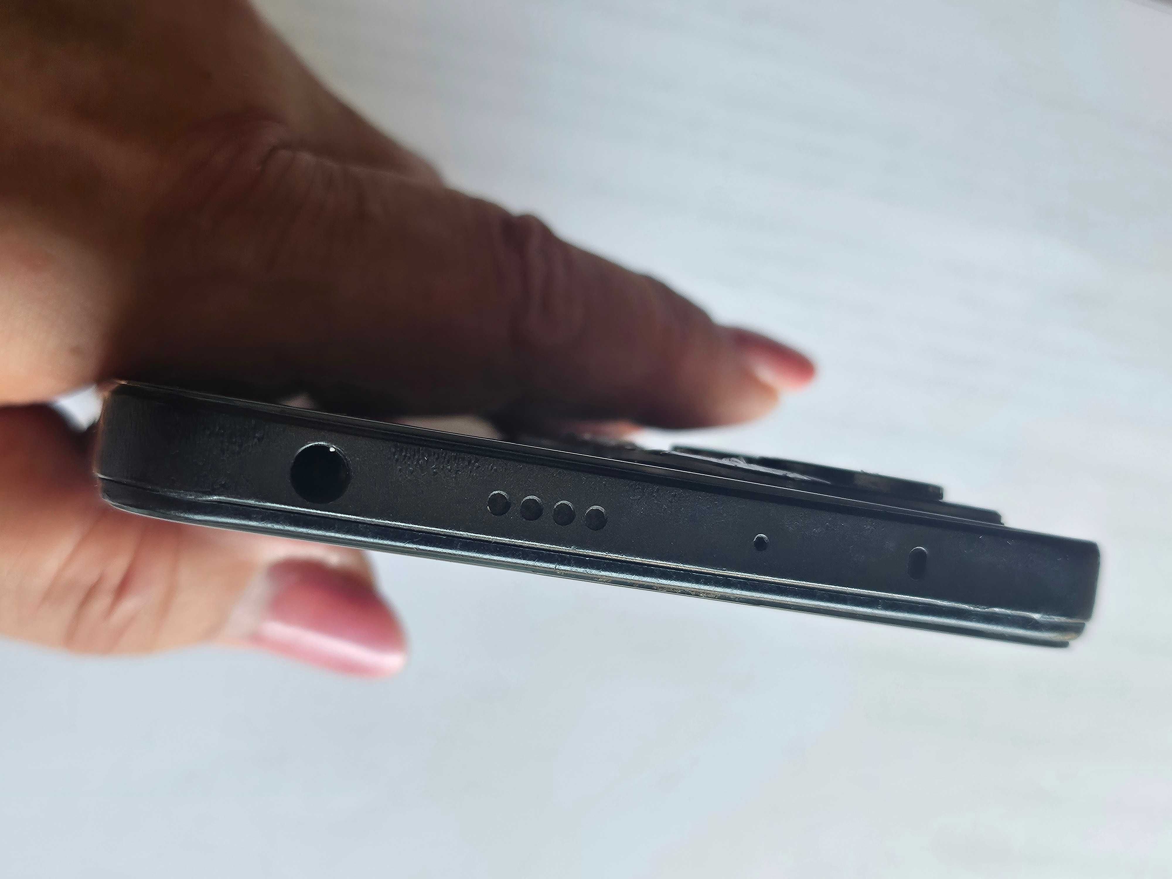 Продавам Xiaomi Redmi Note 12 pro, 128 GB,  6 GB RAM, 5G