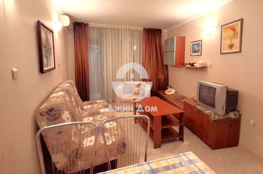 Продава се Двустаен апартамент в к.к. Слънчев бряг - 69 кв.м за 1196 €/кв.м - Снимка #2