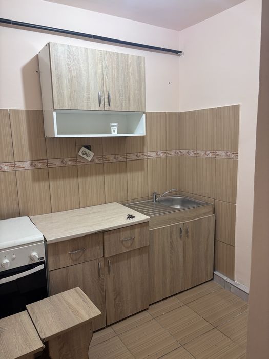 Vand camera camin/închiriez 800 lei