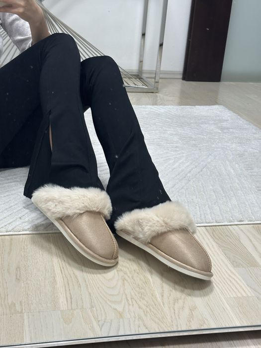 Papuci blanosi de casa