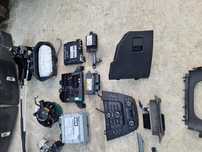 Ceasuri bord,pompă abs,display,bloc lumini,balamale Opel Insignia A